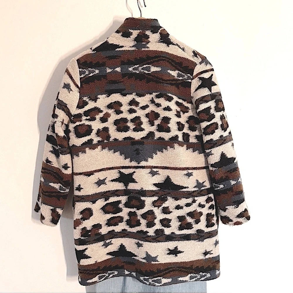 Vilagallo Cream and Brown Teddy Jacket with Cozy Texture - Medium to Large - Picture 6 of 8